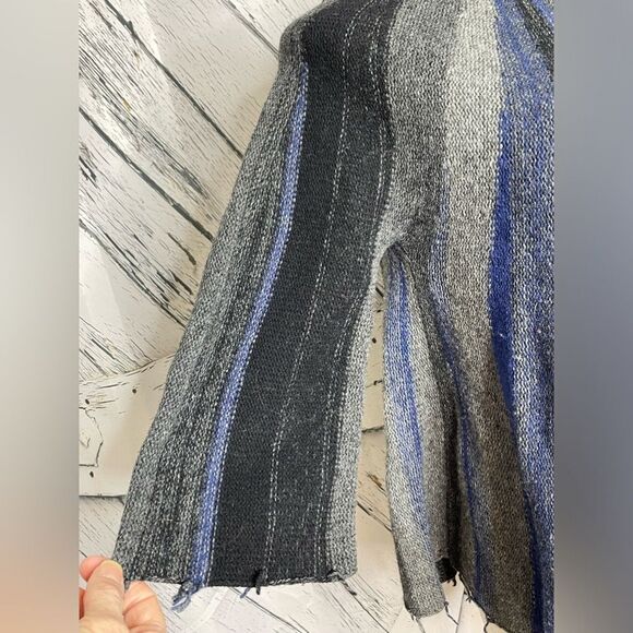 Free People hooded swing cardigan with double hook closure M - Picture 4 of 7